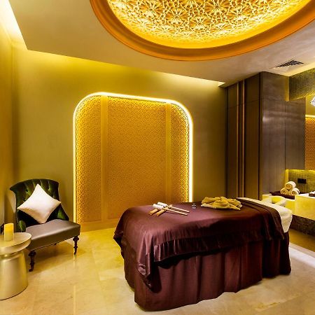 فندق إزدان بالاس الدوحة المظهر الخارجي الصورة A treatment room at the spa