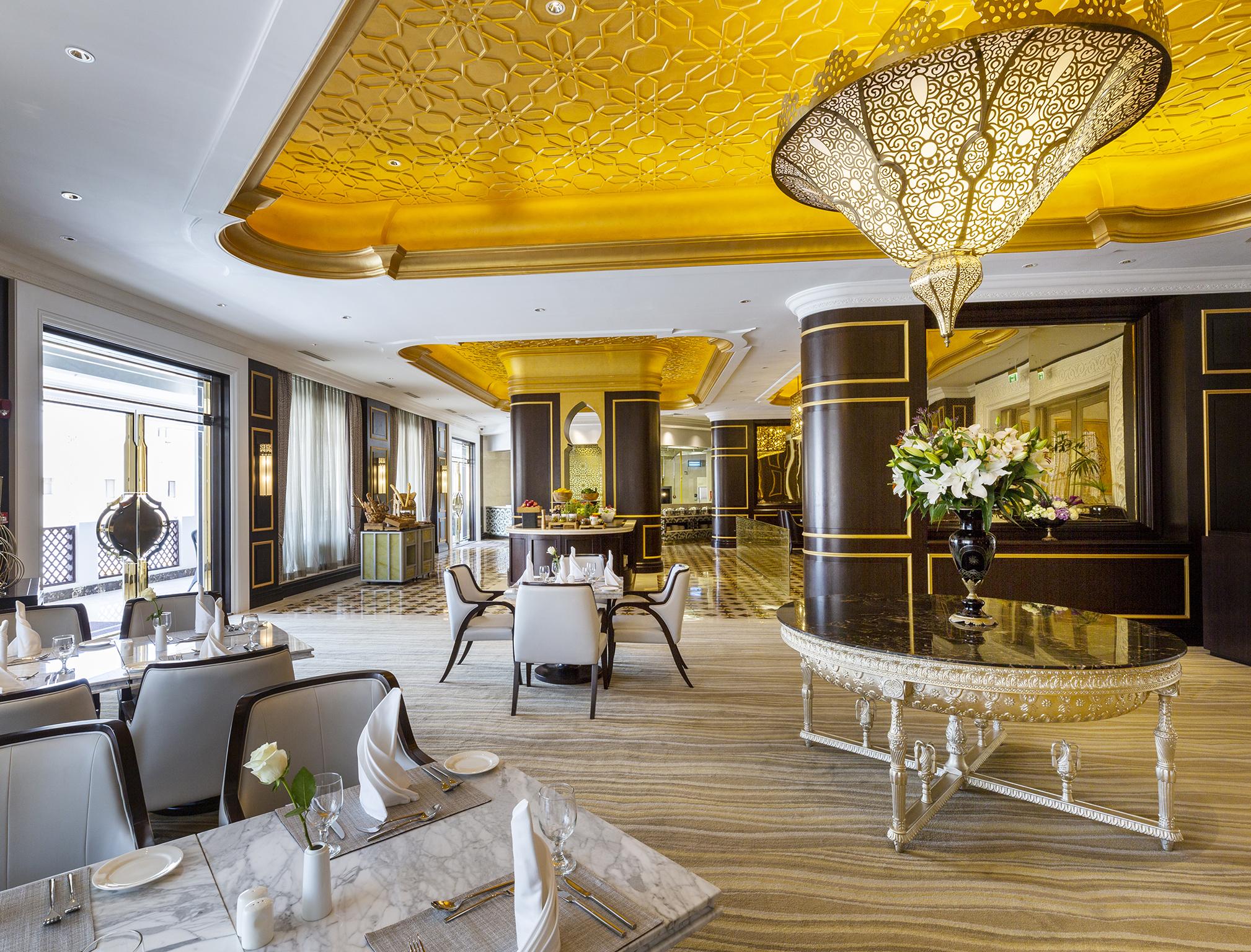 فندق إزدان بالاس الدوحة المظهر الخارجي الصورة The restaurant