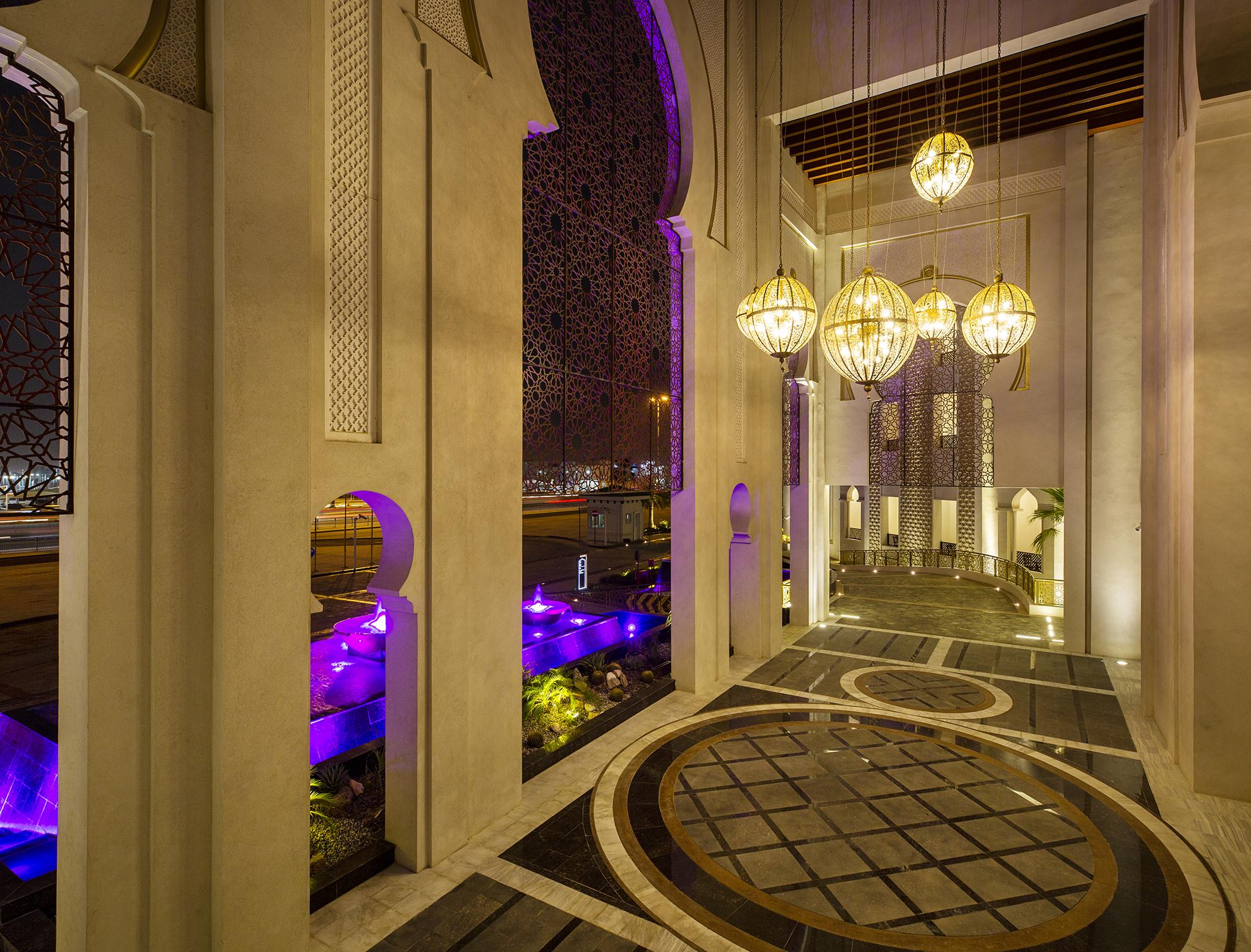 فندق إزدان بالاس الدوحة المظهر الخارجي الصورة The hotel's interior