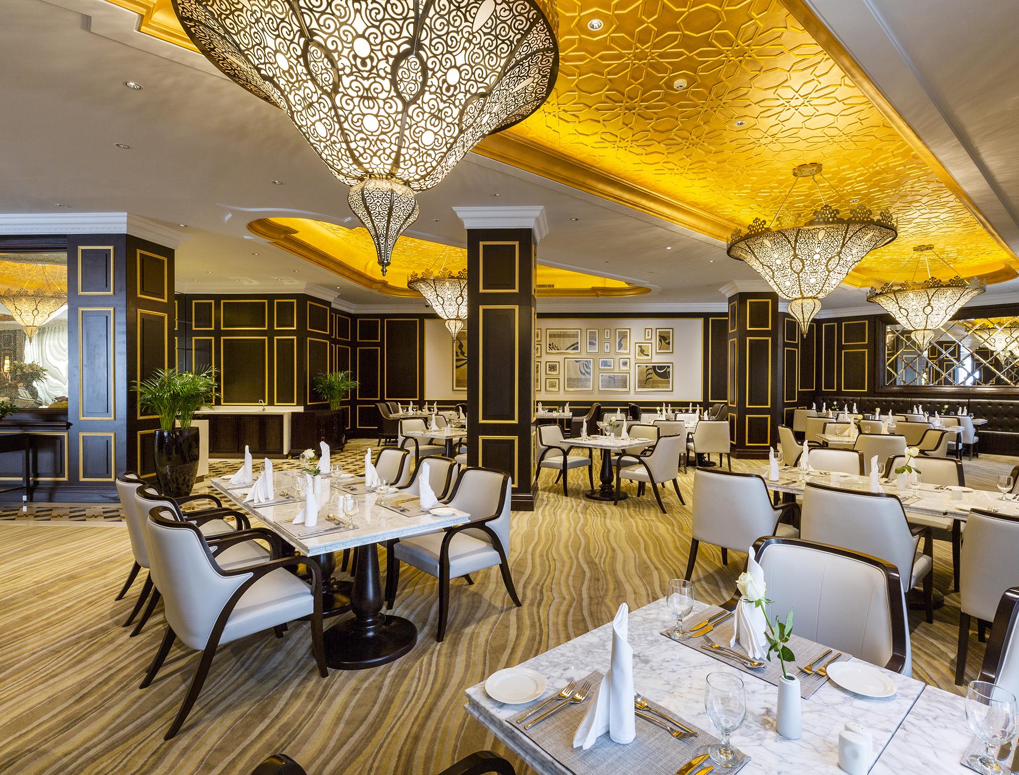 فندق إزدان بالاس الدوحة المظهر الخارجي الصورة The restaurant