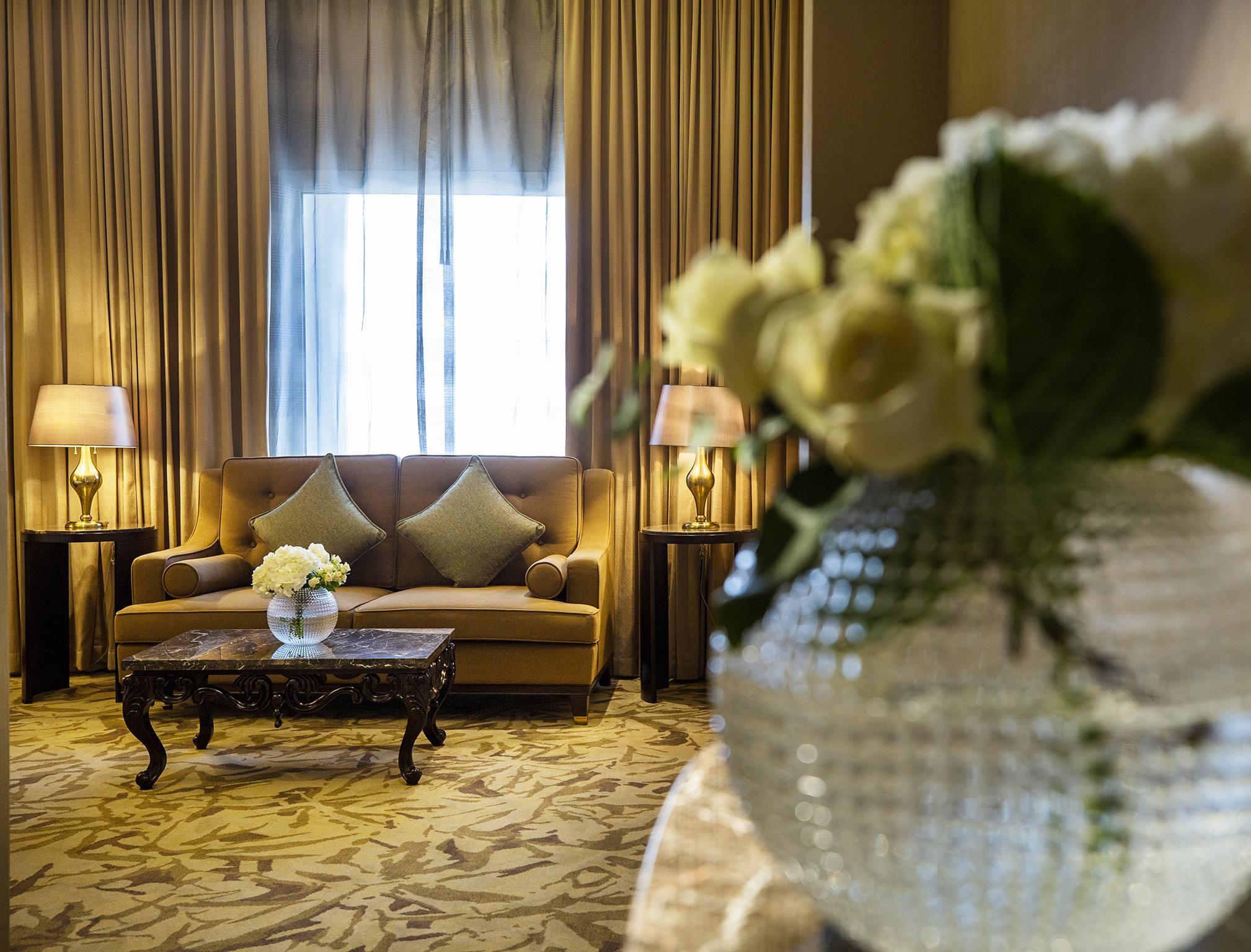 فندق إزدان بالاس الدوحة المظهر الخارجي الصورة A suite at the hotel