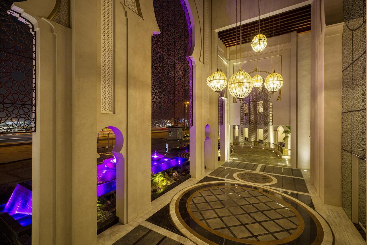 فندق إزدان بالاس الدوحة المظهر الخارجي الصورة The hotel's interior